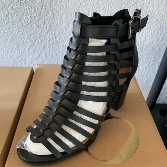 Charlotte Russe Shoes - Charlotte Russe, Size 9, New in Box